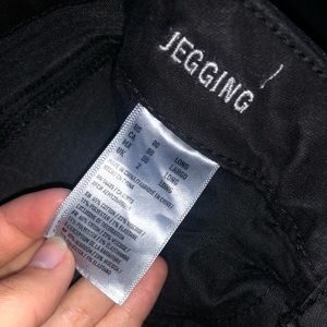 American Eagle Black Jeggings